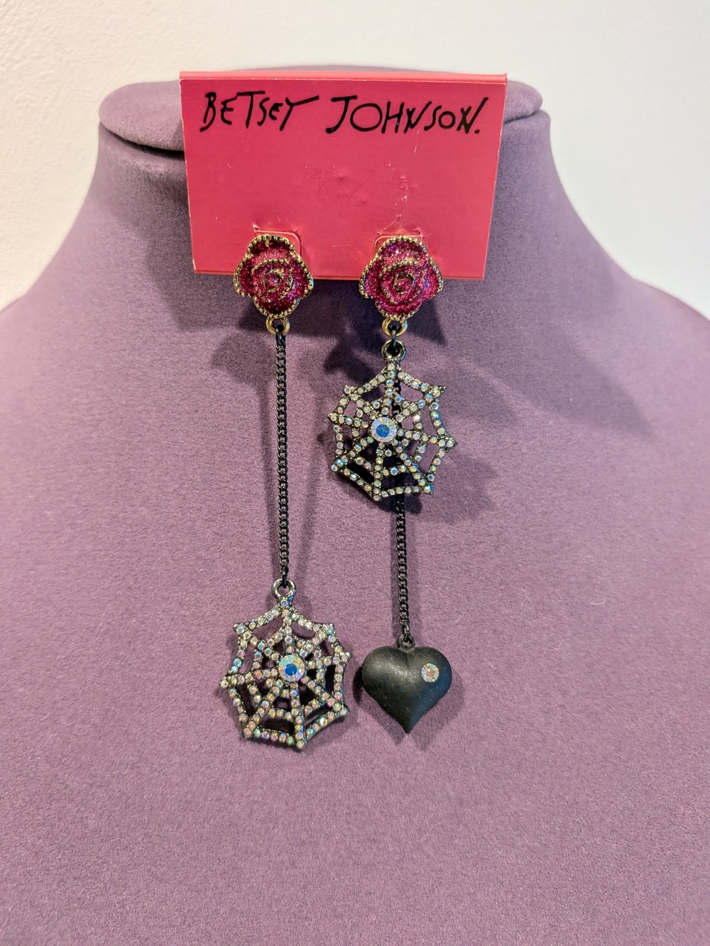 Betsey Johnson Halloween Black Spiderweb & Crystal Heart Drop Earrings